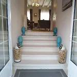 Oda ve Kahvaltı Les Bessonnes