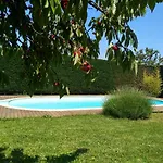 Les Bessonnes Oda ve Kahvaltı Saint-Georges-Haute-Ville