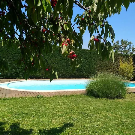 Les Bessonnes Bed & Breakfast Saint-Georges-Haute-Ville