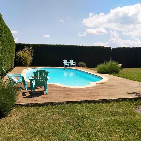 Les Bessonnes Bed & Breakfast